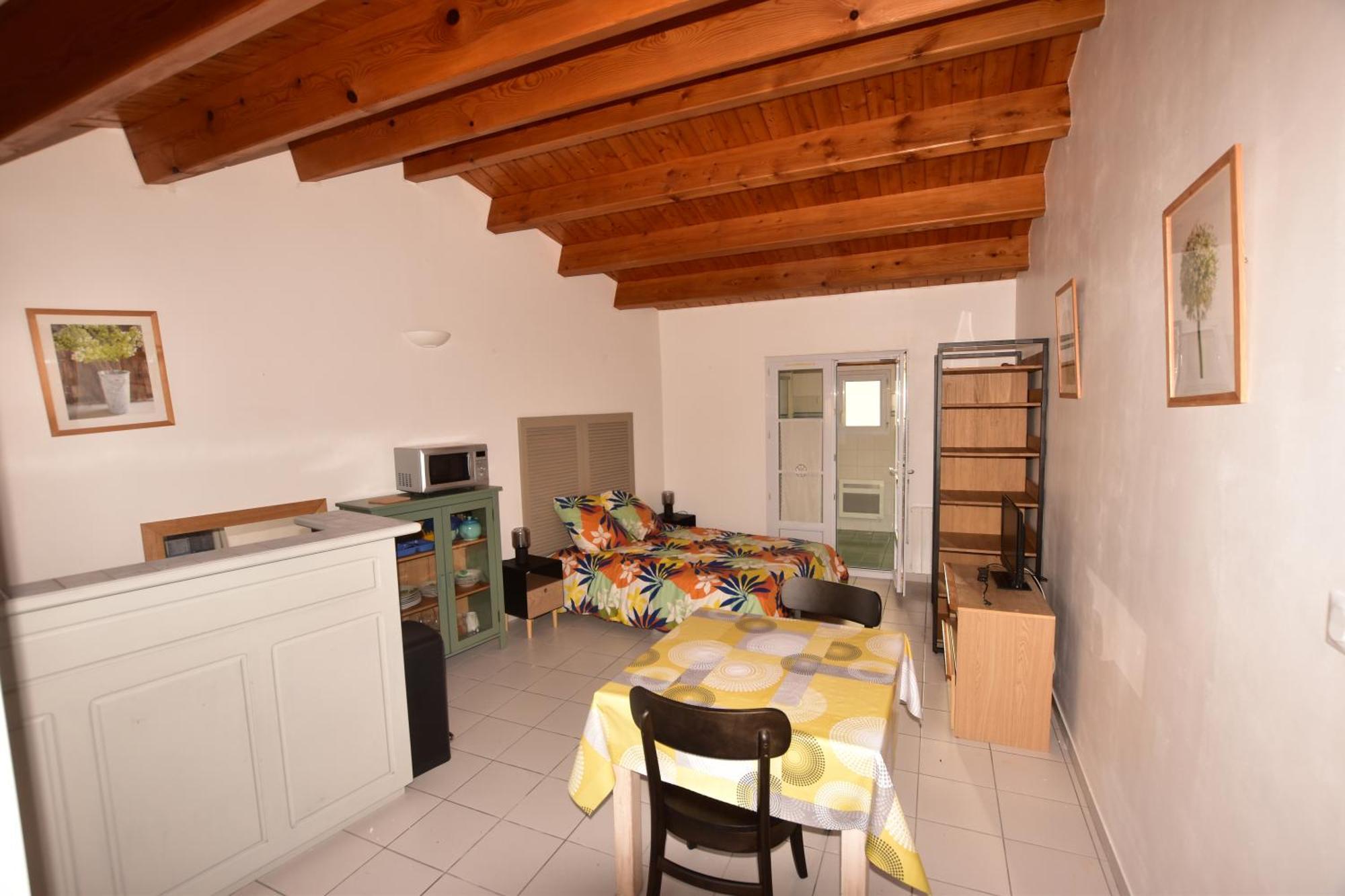 Large Studio Close To The Beach Saint-Martin-de-Ré Dış mekan fotoğraf